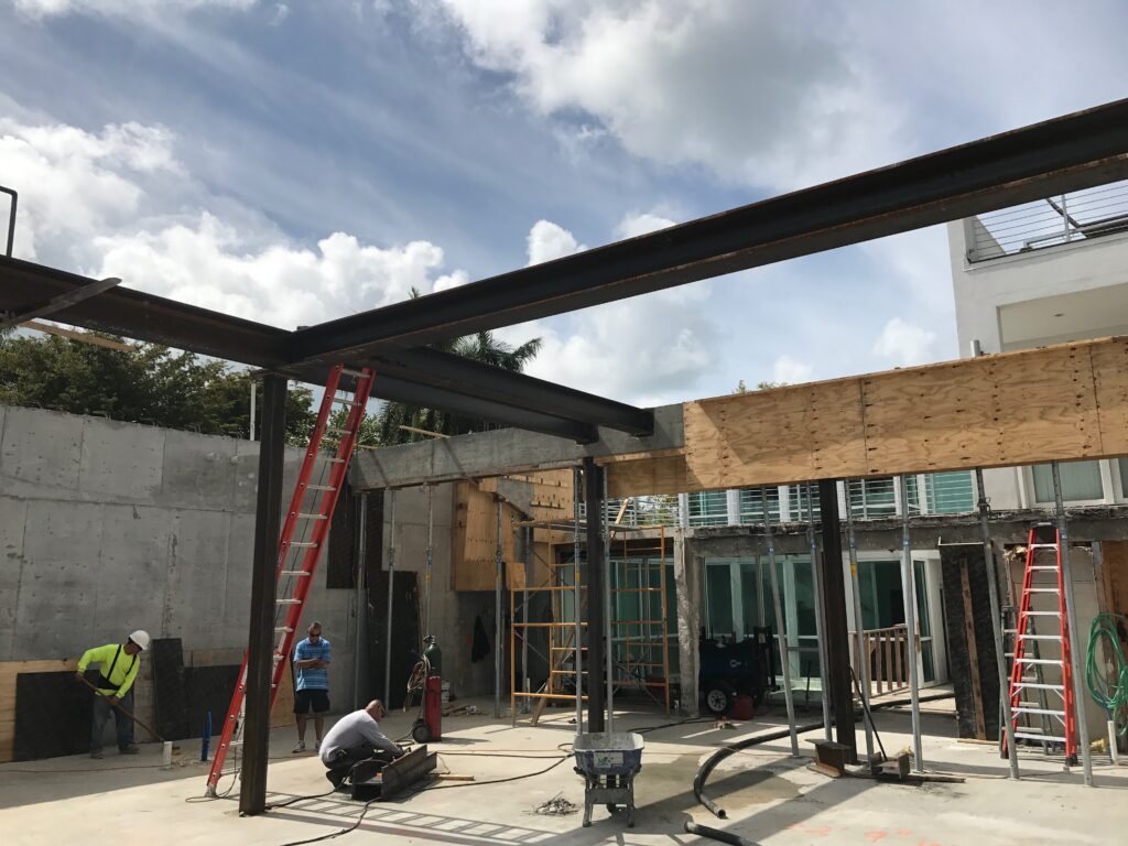 21849796-6081-4453-8ADA-E64F50DCF9C7